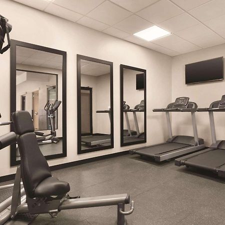 Country Inn & Suites By Radisson, Belleville, On Luaran gambar
