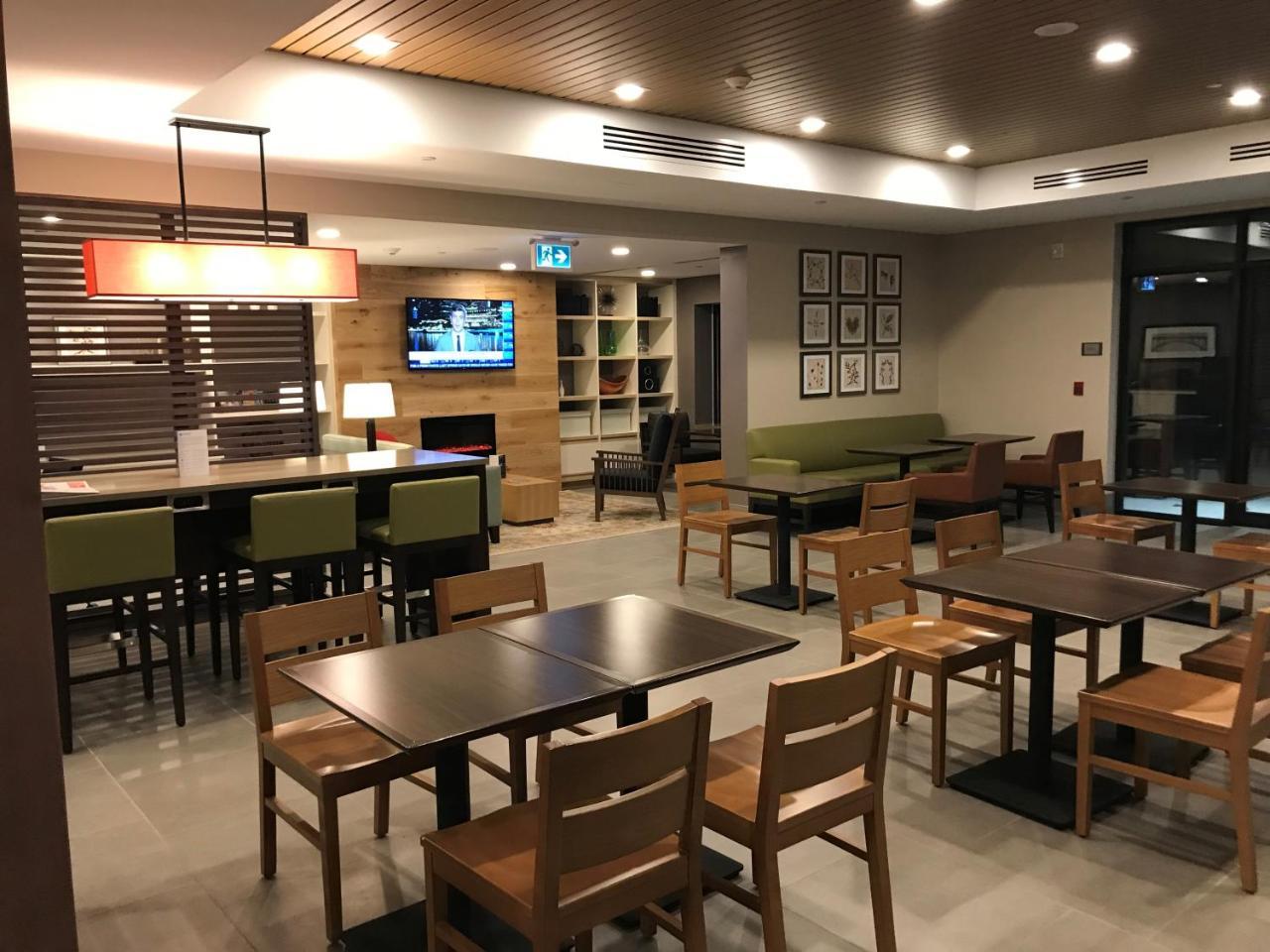 Country Inn & Suites By Radisson, Belleville, On Luaran gambar